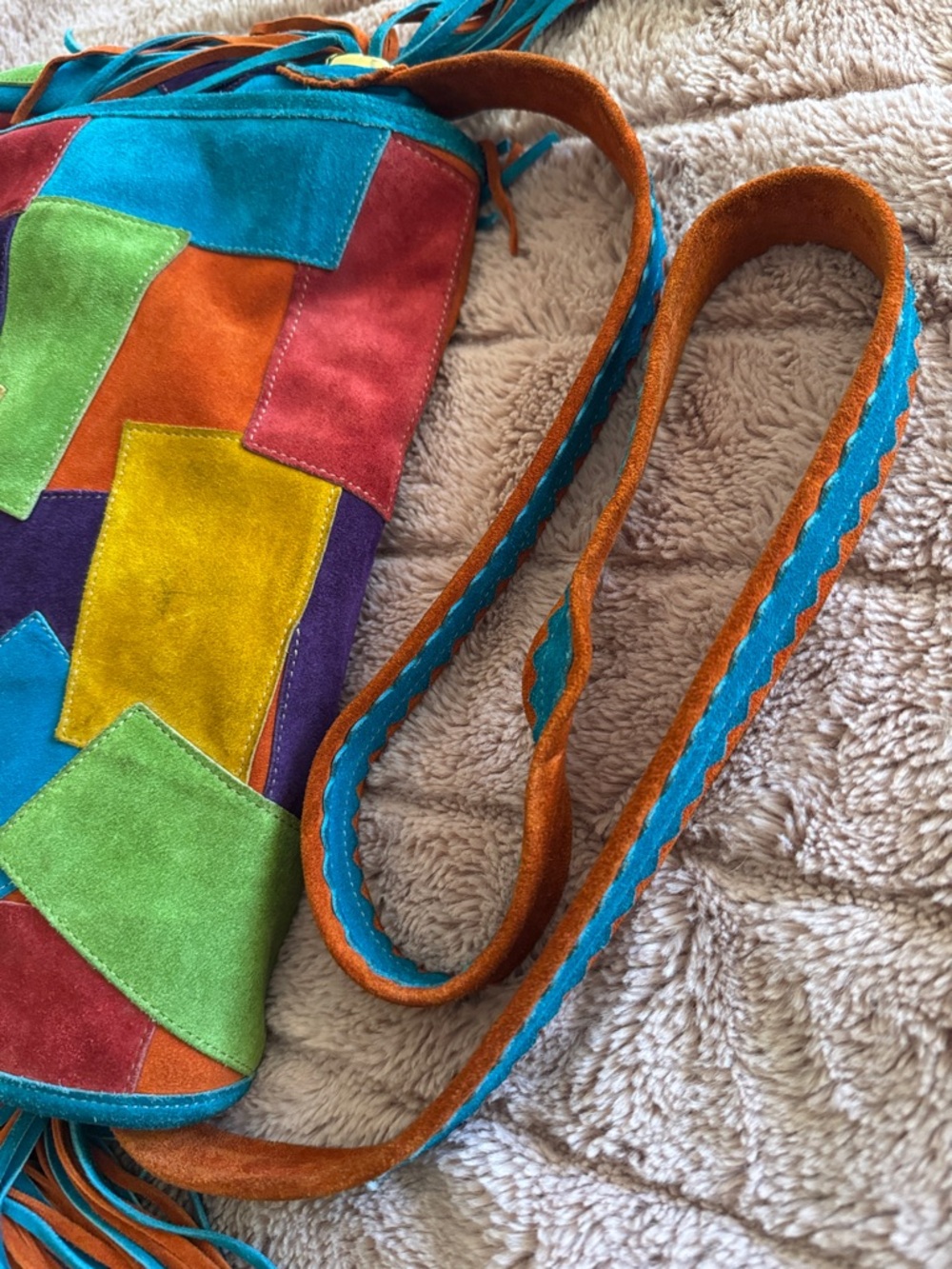 Moschino Redwall 1990s Rainbow Suede Leather Tassle Fringe Crossbody Bag - Picture 14 of 14